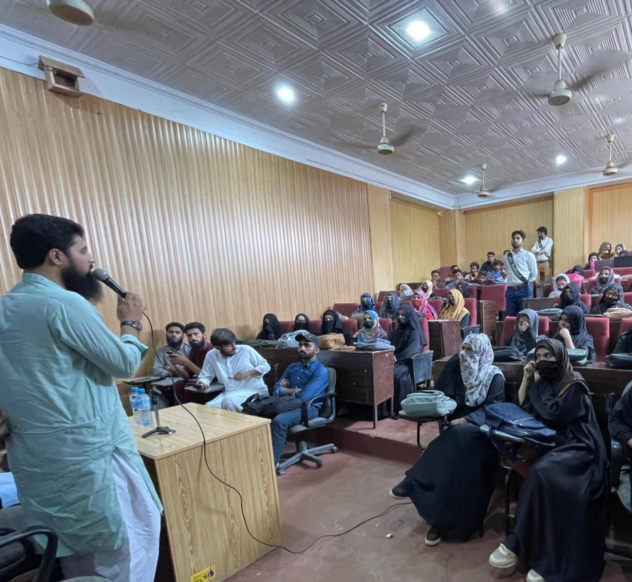 A seminar at LIMS